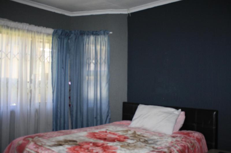 4 Bedroom Property for Sale in Glen Marais Gauteng