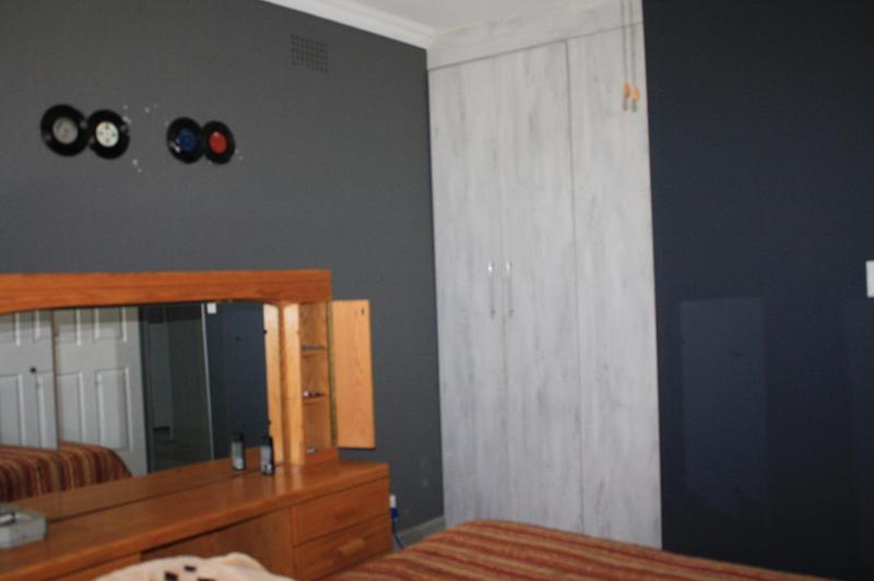 4 Bedroom Property for Sale in Glen Marais Gauteng