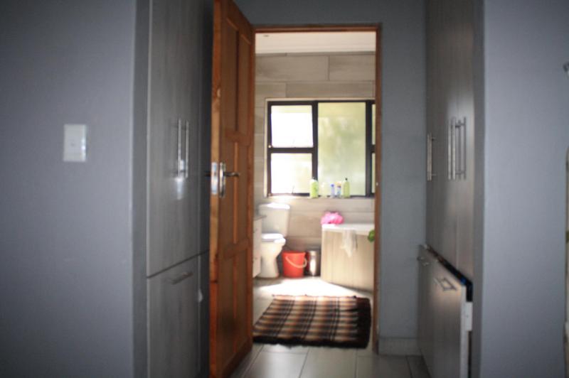 4 Bedroom Property for Sale in Glen Marais Gauteng