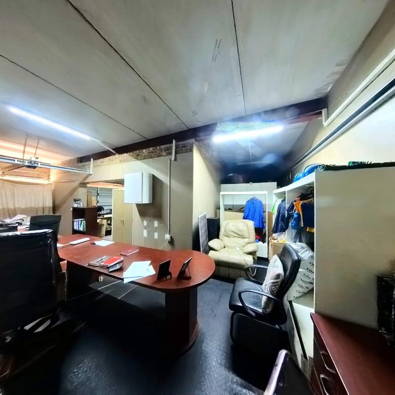 4 Bedroom Property for Sale in Glen Marais Gauteng