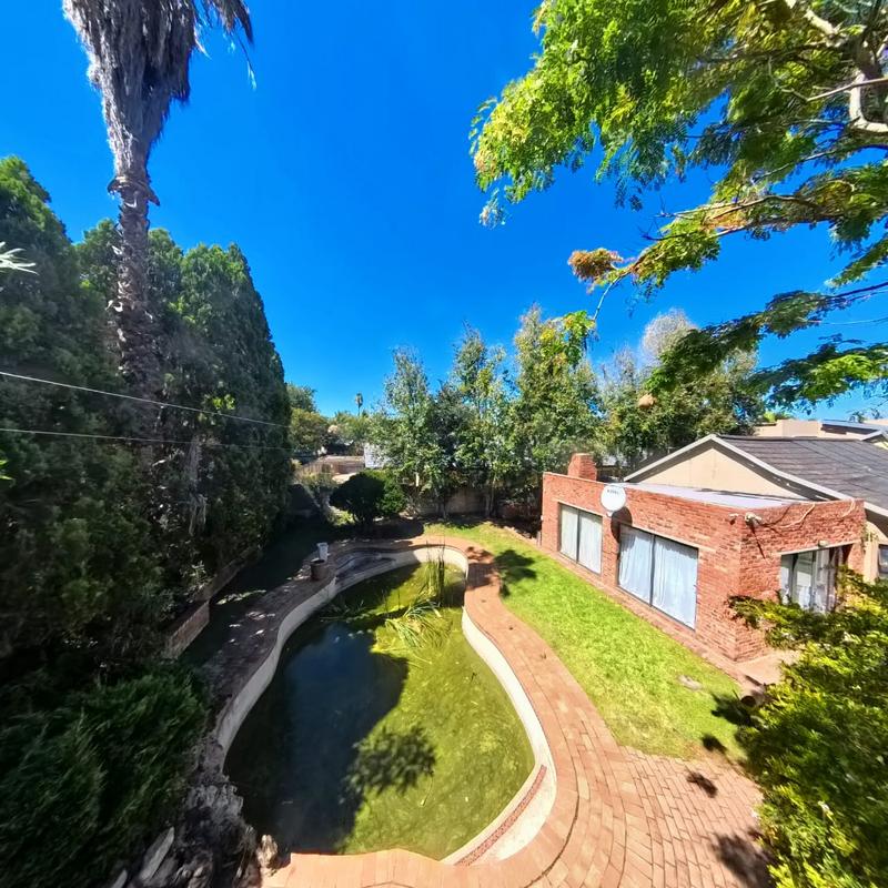 4 Bedroom Property for Sale in Glen Marais Gauteng