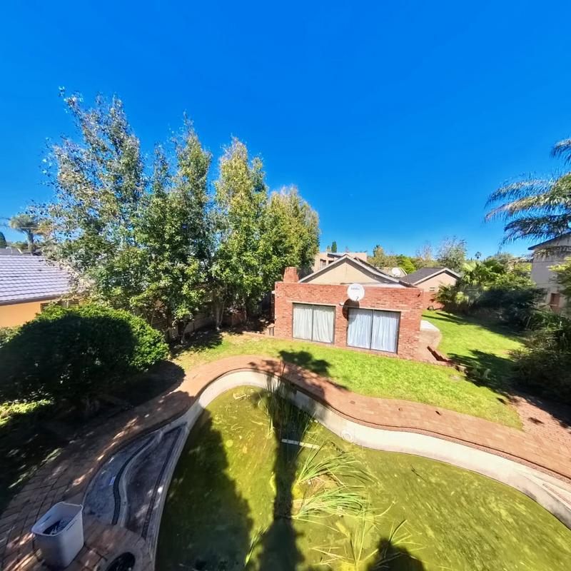 4 Bedroom Property for Sale in Glen Marais Gauteng