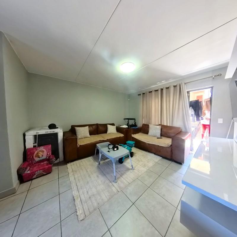 2 Bedroom Property for Sale in Terenure Gauteng