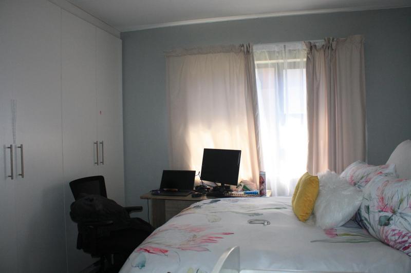 2 Bedroom Property for Sale in Terenure Gauteng