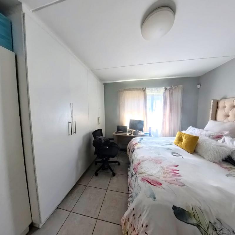 2 Bedroom Property for Sale in Terenure Gauteng