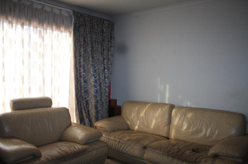 3 Bedroom Property for Sale in Clayville Gauteng