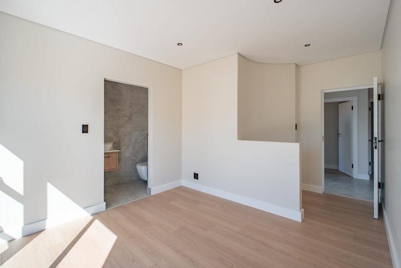 4 Bedroom Property for Sale in Fountainbrook Estate Gauteng