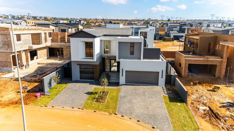 4 Bedroom Property for Sale in Fountainbrook Estate Gauteng