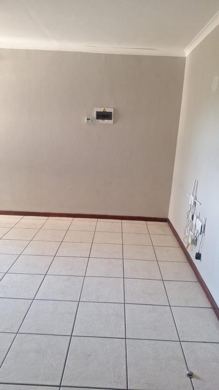 To Let 1 Bedroom Property for Rent in Ferndale Gauteng
