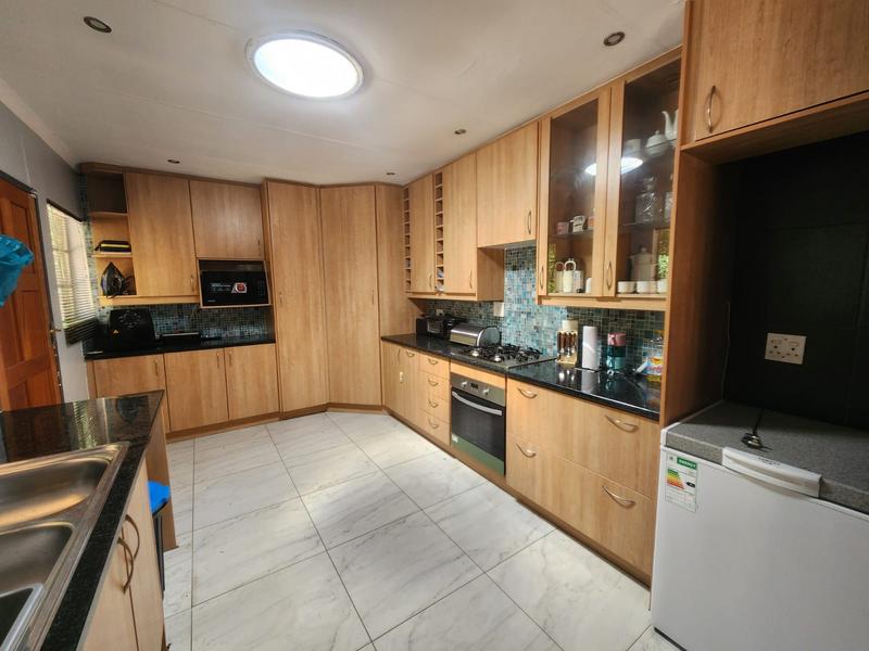 3 Bedroom Property for Sale in Radiokop Gauteng