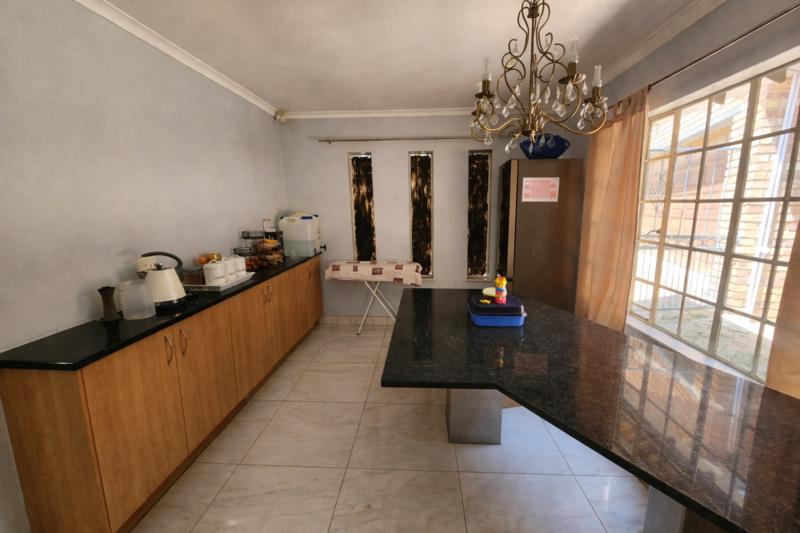 3 Bedroom Property for Sale in Radiokop Gauteng