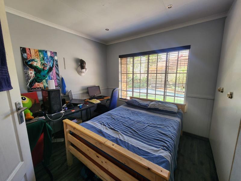 3 Bedroom Property for Sale in Radiokop Gauteng