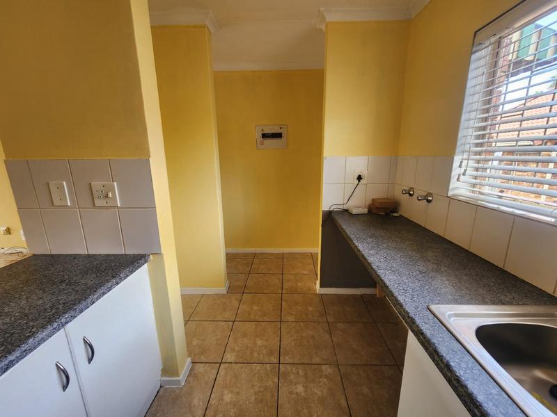 2 Bedroom Property for Sale in Allens Nek Gauteng