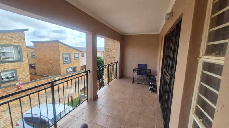 3 Bedroom Property for Sale in Wilgeheuwel Gauteng