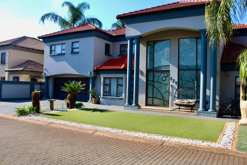 4 Bedroom Property for Sale in Montana Gauteng