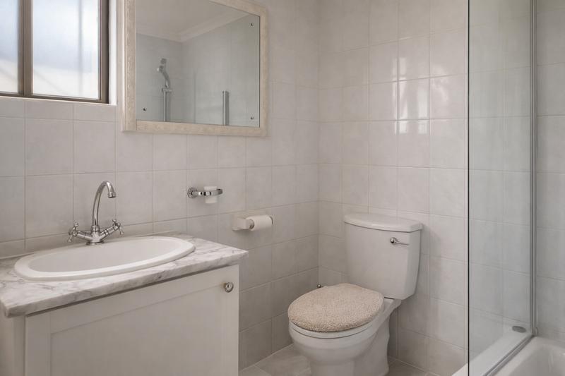 To Let 2 Bedroom Property for Rent in Morningside Gauteng