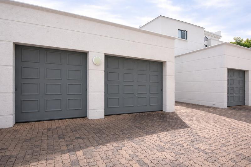 To Let 2 Bedroom Property for Rent in Morningside Gauteng