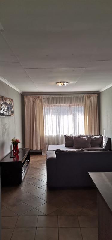 2 Bedroom Property for Sale in Hectorton Gauteng