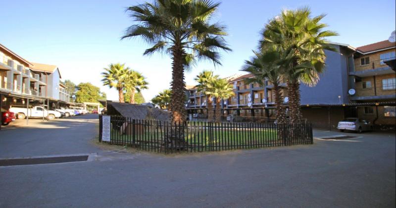 2 Bedroom Property for Sale in Green Hills Gauteng