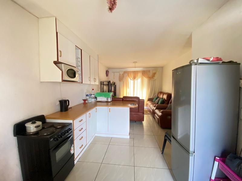 2 Bedroom Property for Sale in Green Hills Gauteng