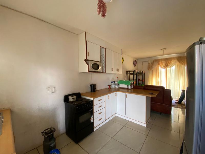 2 Bedroom Property for Sale in Green Hills Gauteng