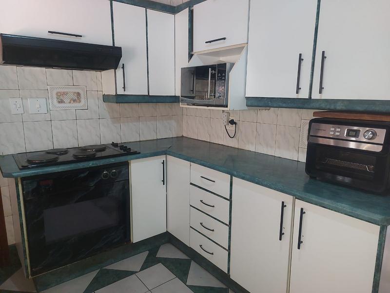 To Let 3 Bedroom Property for Rent in Birchleigh Gauteng