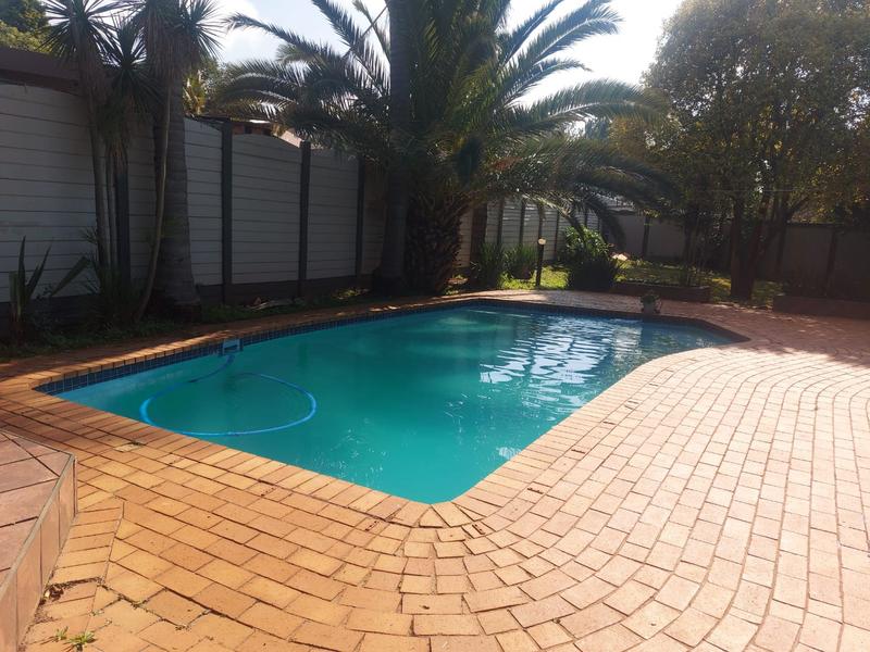 To Let 3 Bedroom Property for Rent in Birchleigh Gauteng