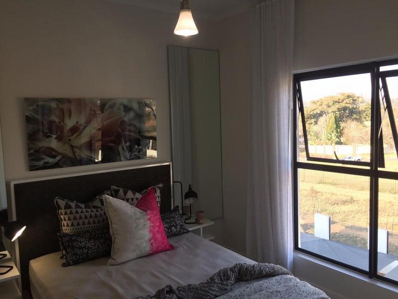 1 Bedroom Property for Sale in Modderfontein Gauteng