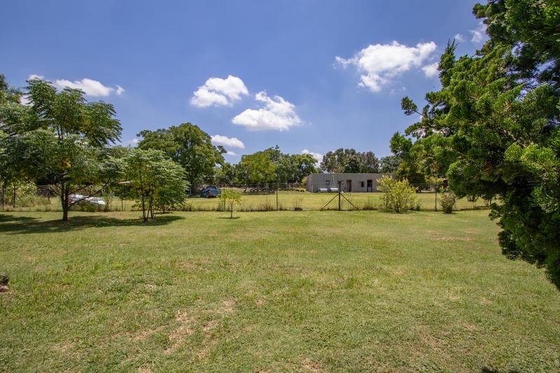 16 Bedroom Property for Sale in Beaulieu Gauteng