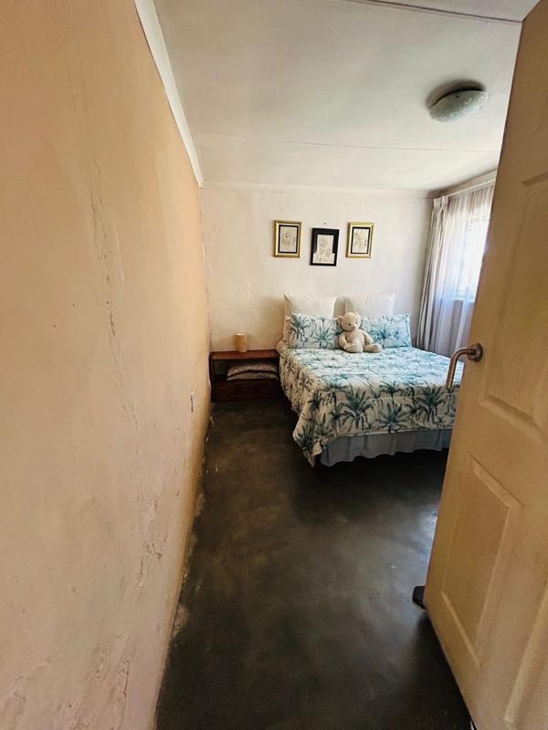 5 Bedroom Property for Sale in Tembisa Central Gauteng