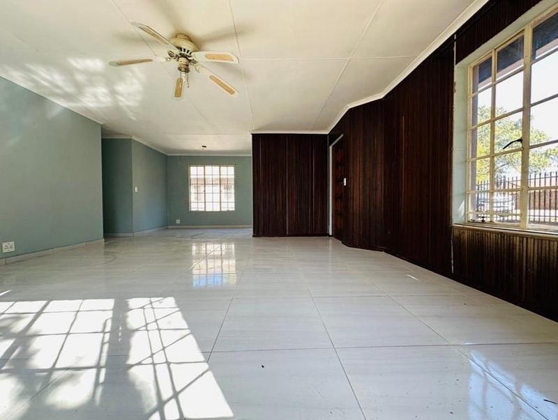 3 Bedroom Property for Sale in Terenure Gauteng