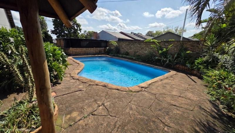 3 Bedroom Property for Sale in Magalieskruin Gauteng