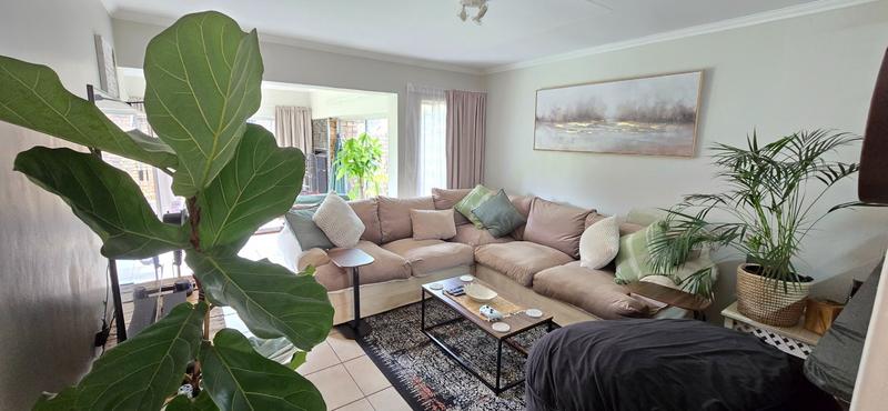 2 Bedroom Property for Sale in Montana Gauteng