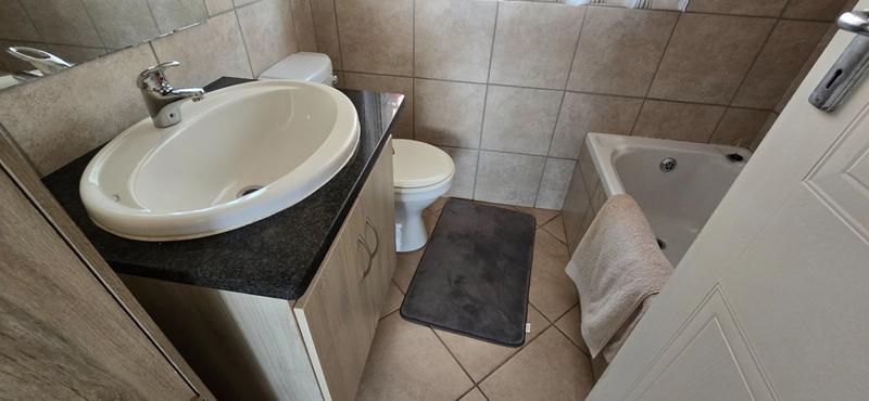 2 Bedroom Property for Sale in Montana Gauteng