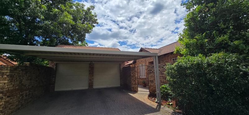 2 Bedroom Property for Sale in Montana Gauteng