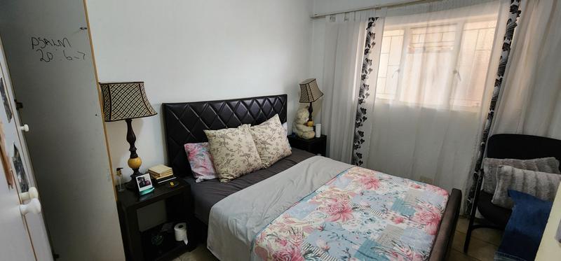 2 Bedroom Property for Sale in Pretoria North Gauteng