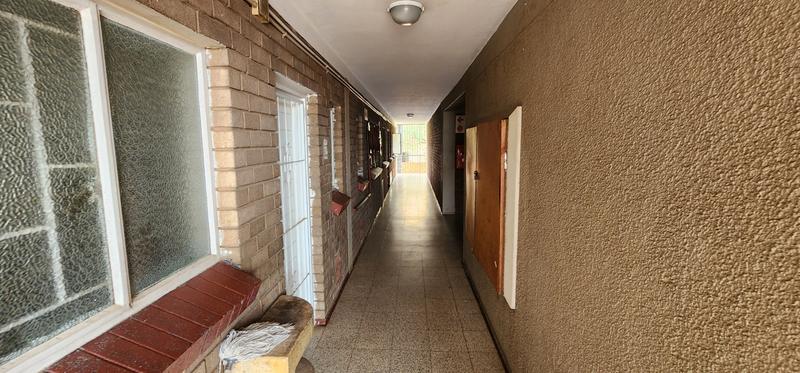 2 Bedroom Property for Sale in Pretoria North Gauteng