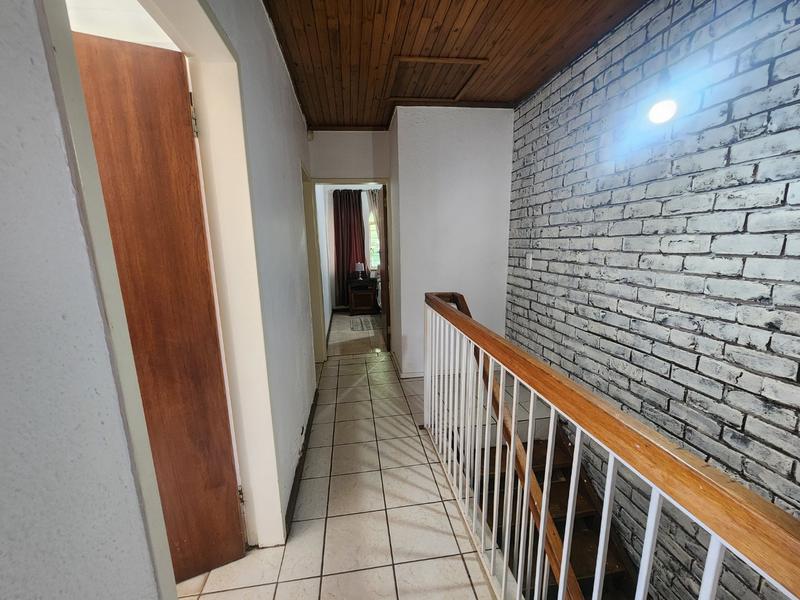 3 Bedroom Property for Sale in Sinoville Gauteng