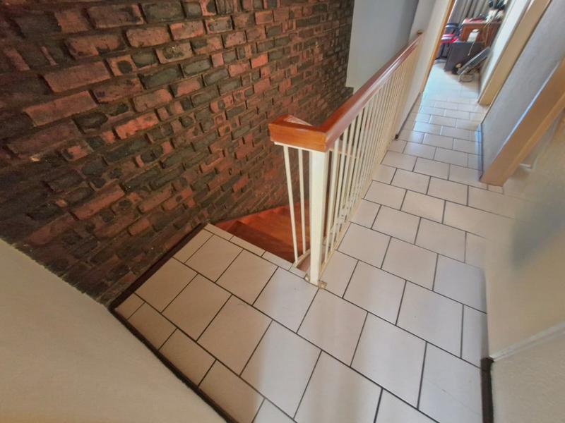 3 Bedroom Property for Sale in Sinoville Gauteng