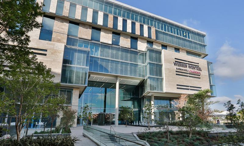 To Let commercial Property for Rent in Sandhurst Gauteng