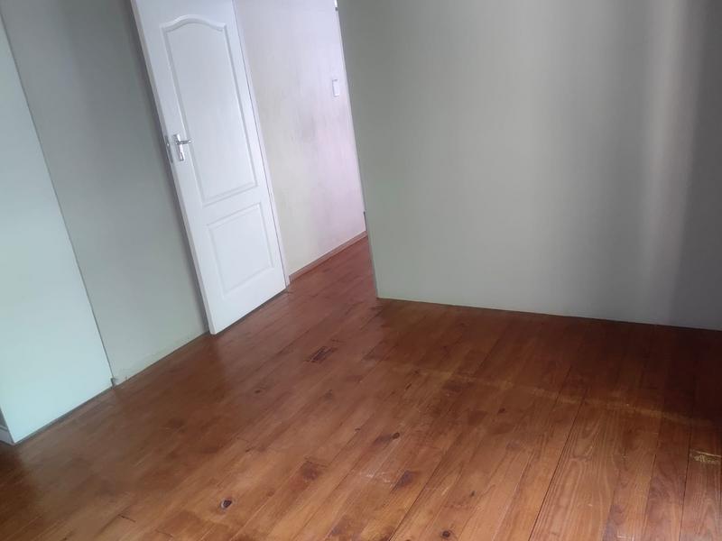 To Let 4 Bedroom Property for Rent in Faerie Glen Gauteng