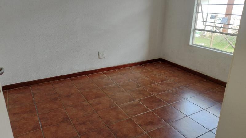 2 Bedroom Property for Sale in Aureus Gauteng