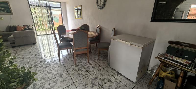 3 Bedroom Property for Sale in Florida Lake Gauteng