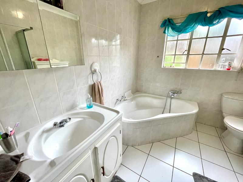 3 Bedroom Property for Sale in Kenmare Gauteng