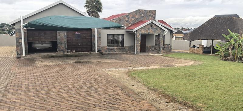 3 Bedroom Property for Sale in Mindalore Gauteng