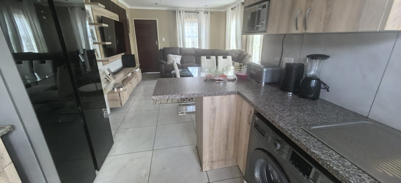 3 Bedroom Property for Sale in Mindalore Gauteng