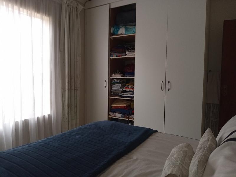 2 Bedroom Property for Sale in Mohlakeng Gauteng