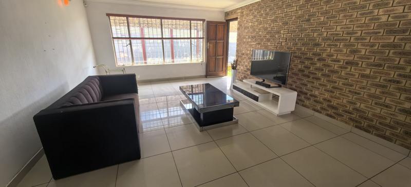 2 Bedroom Property for Sale in Princess A H Gauteng