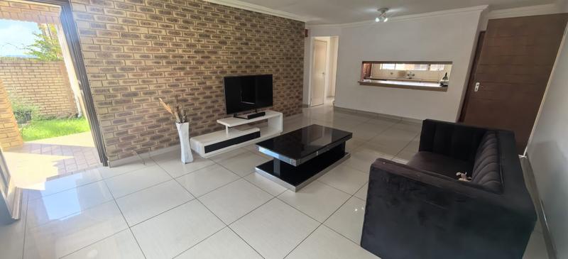 2 Bedroom Property for Sale in Princess A H Gauteng