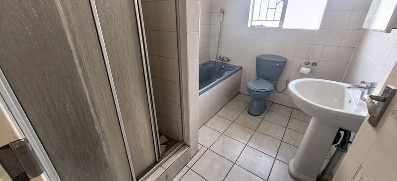 2 Bedroom Property for Sale in Princess A H Gauteng